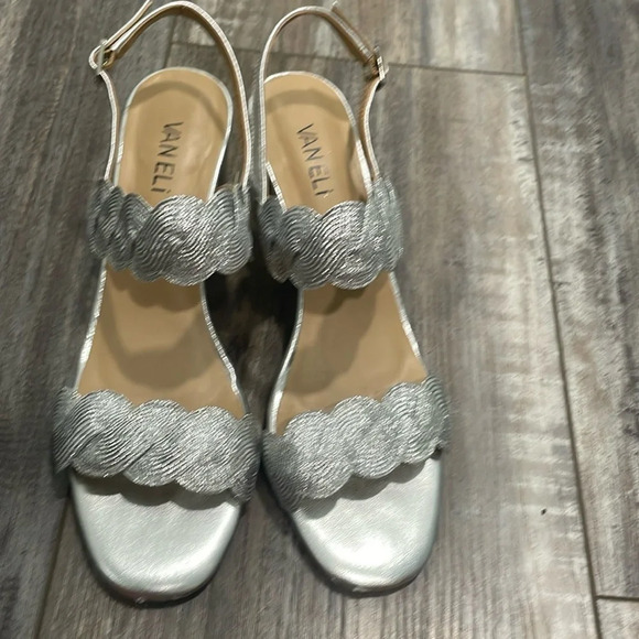 VANELi Lettie Sandal silver block high heels size 8.5 N - Picture 1 of 8